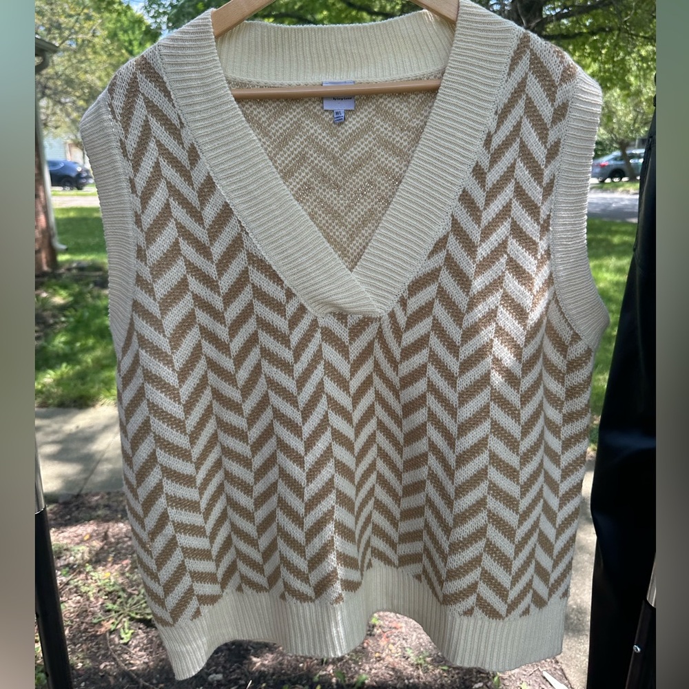 Cozy Co. by Cozy Casual Oversized Neutral Sweater Vest